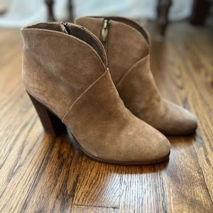 Vince Camuto Franell Verona booties